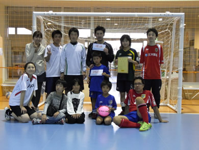 Q優勝記念撮影.jpg